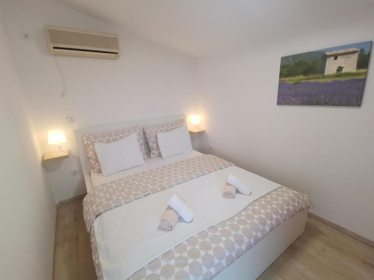 Old Town Paklenica Apartment Starigrad Paklenica Luaran gambar