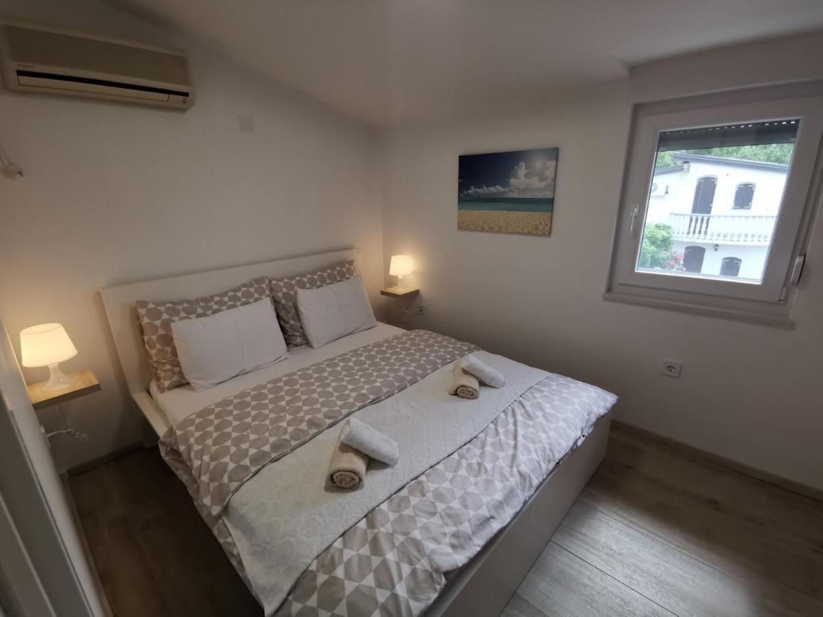 Old Town Paklenica Apartment Starigrad Paklenica Luaran gambar